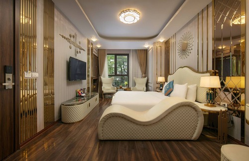 Hoang Mai Hotel | Discover BAO NGOC HOTEL LINH DAM: Family-Friendly Retreat