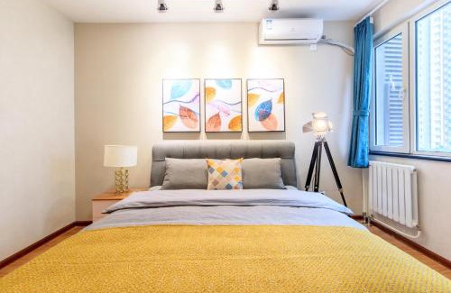 Lianchi District Apartment | Discover Baoding Jingxiu: Pet-Friendly 4-Star Stay