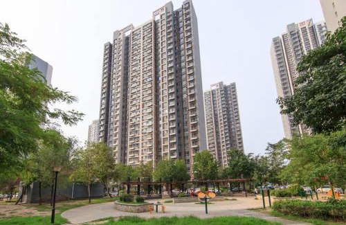 Lianchi District Apartment | Discover Baoding Jingxiu: Pet-Friendly 4-Star Stay