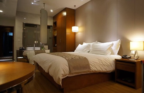Shanghai Bed & Breakfast | Baolong Homelike Hotel Changxing Branch