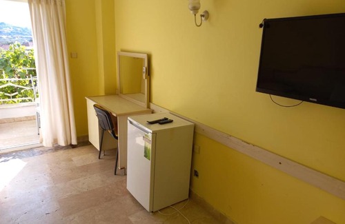 Artikli Hotel | Ocean View Barış Hotel: Family-Friendly with Breakfast Included