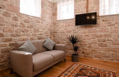 Ayvalik Hotel | Discover Barıs Otel Cunda: Guest Rated 9/10 Experience