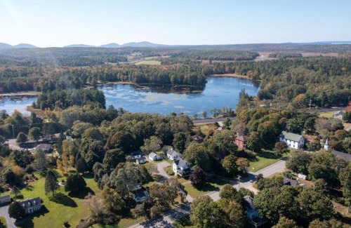 Salsbury Cove House | Discover Bar Harbor Cottages & Suites: Pet and Child Friendly