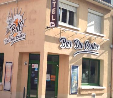 Montrevel-en-Bresse Hotel | Cozy BAR HOTEL DU CENTRE with Restaurant & Great Reviews