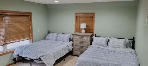 Baraboo Villa | Family-Friendly Baraboo Retreat with Pet Amenities Awaits
