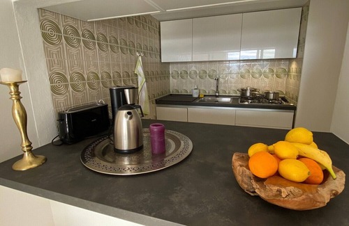 Ghiffa Apartment | Scenic Barbara Apartment with Lake View in Ghiffa