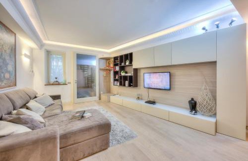 Barbarano Apartment | Relax at Barbarano House - Family-Friendly Near the Beach