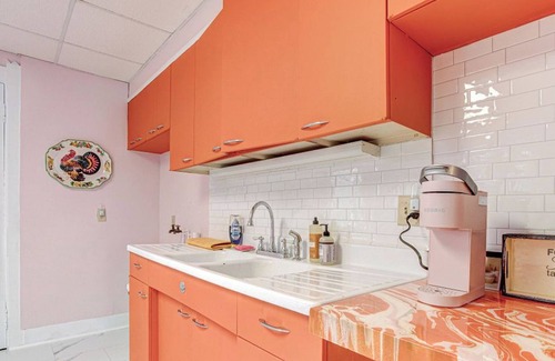 Bellefonte Apartment | Experience the Barbie Dream Apartment Near PSU