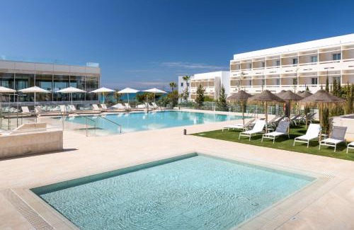 Conil de la Frontera Hotel | Relax at Barceló Conil Playa - Adults Only Paradise Awaits