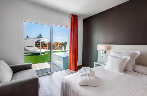 Corralejo Hotel | Relax at Barceló Corralejo Sands: Beachfront Oasis Awaits