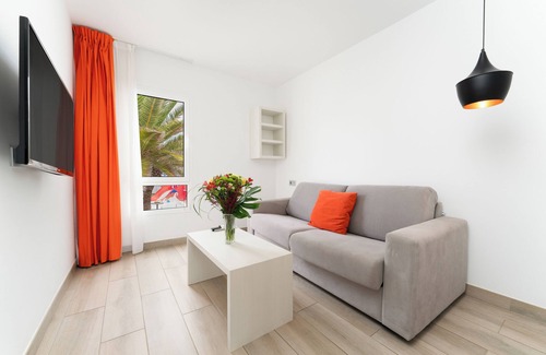 Corralejo Hotel | Discover Barceló Corralejo Sands: 4-Star Resort with Pool