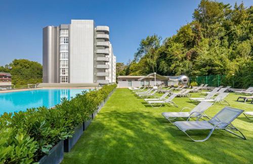 San Sebastian Centro Hotel | Experience Barceló Costa Vasca: A 4-Star Oceanfront Retreat