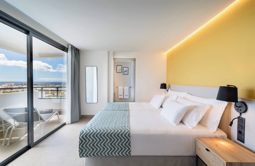 Playa del Ingles Hotel | Adults-Only Retreat at Barceló Margaritas Royal Level
