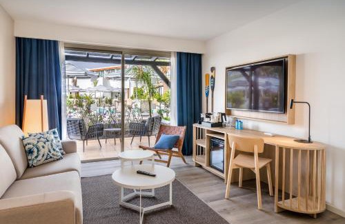 Caleta de Fuste Hotel | Elegant Barceló Fuerteventura Royal Level for Adults Only