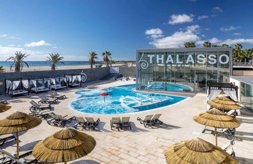 Caleta de Fuste Hotel | Oceanfront Barceló Fuerteventura Castillo - Family-Friendly Stay