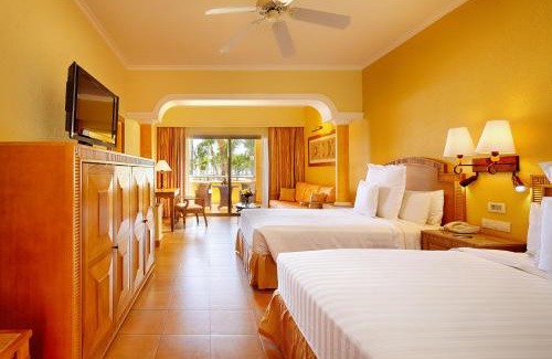 Xpu-Ha Resort | Barceló Maya Colonial: All-Inclusive Oceanfront Paradise