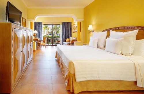 Xpu-Ha Resort | Barceló Maya Colonial: All-Inclusive Oceanfront Paradise