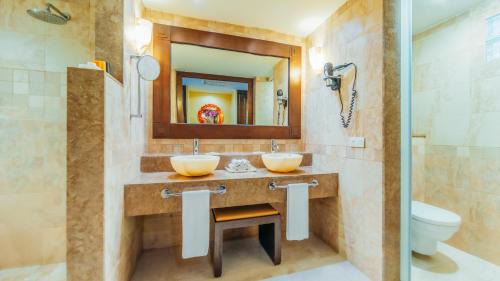Xpu-Ha Resort | Indulge at Barceló Maya Palace - All Inclusive Resort