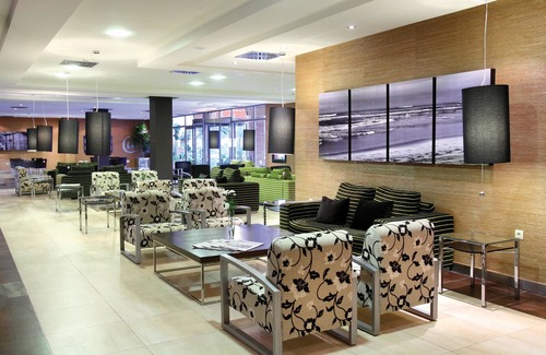 Punta Umbria Hotel | Beachfront Barceló Punta Umbria Resort with Spa & Pool