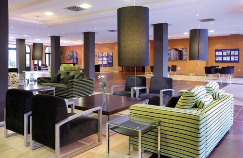 Punta Umbria Hotel | Beachfront Barceló Punta Umbria Resort with Spa & Pool