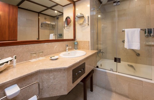 San Jose Hotel | Discover Barceló San José: 4-Star Comfort with Spa & Pool