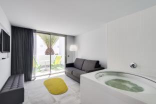 Costa Teguise Hotel | Relax at Barceló Teguise Beach - Adults Only Retreat