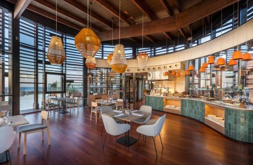 San Miguel de Abona Hotel | Indulge at Barceló Tenerife Royal Level - 5-Star Comfort