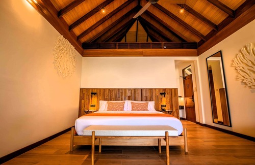 Dhidhoofinolhu Island Hotel | Experience Barceló Whale Lagoon Maldives: 5-Star Oceanfront Bliss