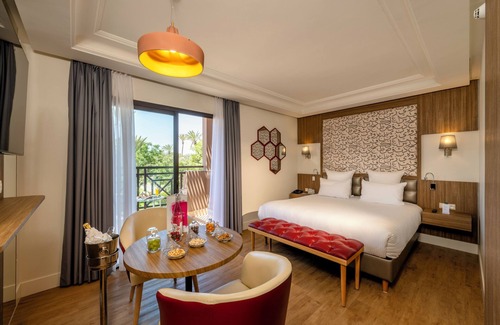 Annakhil Hotel | Elegant Barcelo Palmeraie: 5-Star Retreat with Spa & Pool