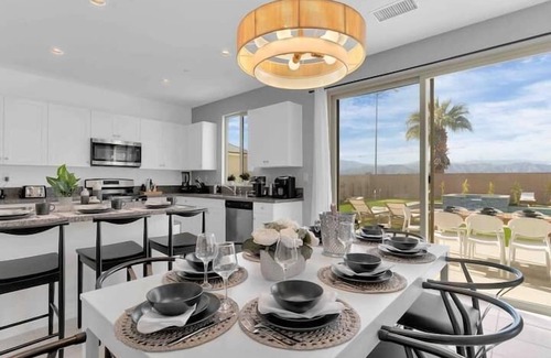 Coachella House | Exceptional Barcelona Villa with Spa & Pet-Friendly Options