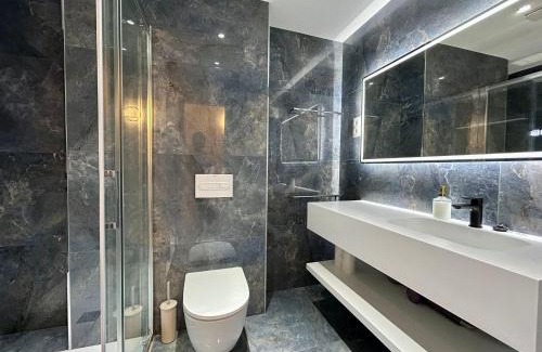 El Baix Guinardo Apartment | Comfortable Barcelonaforrent Sant Pau Suites with Family Amenities