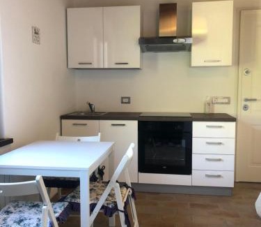 Roiano-Gretta-Barcola-Cologna-Scorcola Apartment | Family-Friendly Barcola Mare Apartment with High Guest Ratings
