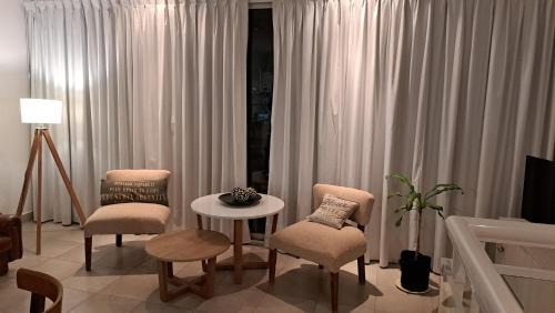 Villa Regina Apartment | Pet-Friendly Retreat at Barda Norte - Rated 10/10 by Guests