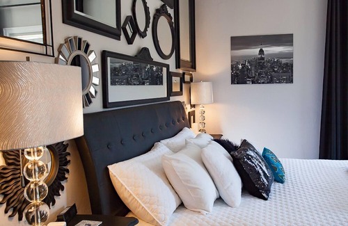 Bartlesville Bed & Breakfast | Discover BarDew Valley Inn: 4-Star Retreat with Breakfast