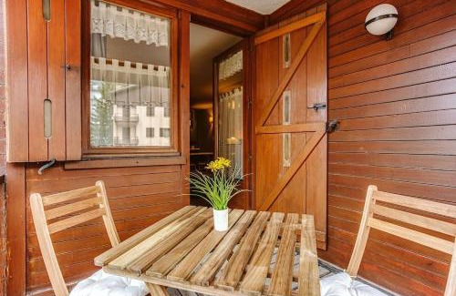 Formigal Apartment | CASA BARDOT: Family-Friendly with Direct Bus to Slopes