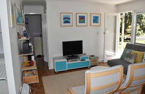 Tomakin House | Ocean View Retreat at Barefoot Bungalow for Families