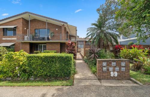 Sawtell House | Barefoot On First - Pool, Beach, Family - Friendly