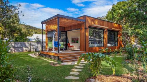 Pearl Beach House | Family-Friendly Barefoot at Pearl Beach with Free Wifi