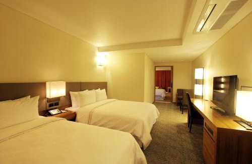 Gangjeong-dong Hotel | Discover Bareve Hotel: 4-Star Stay with Family-Friendly Amenities