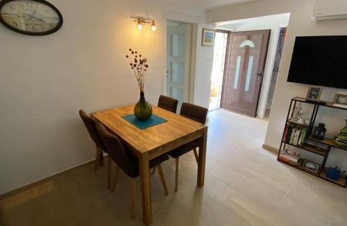 Baric Draga Apartment | Oceanfront Barić Draga: Guest Rated 9.7/10 for Families