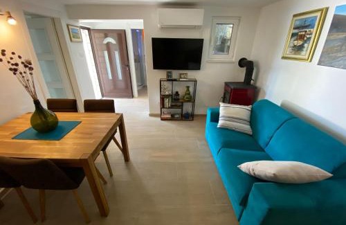 Baric Draga Apartment | Oceanfront Barić Draga: Guest Rated 9.7/10 for Families