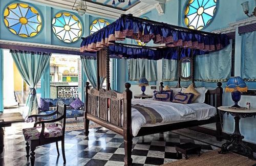 Murshidabad Hotel | Bari Kothi Heritage Hotel