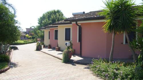 Bari Sardo House | Beachfront Retreat at Casa Vacanze Le More Suite 1
