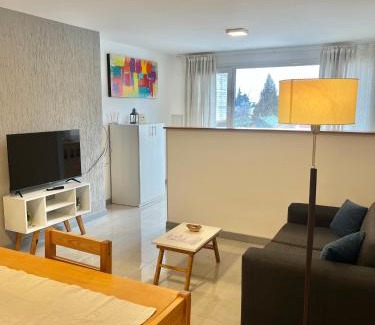 10 de Diciembre Apartment | Ideal Stay at Apart Bariloche: Family-Friendly Retreat