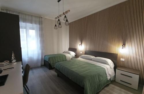 Municipio 2 House | Explore BariVera Rooms: Family-Friendly 4-Star Stay