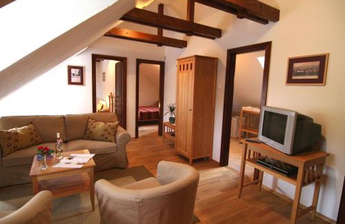 Tallya Bed & Breakfast | Delightful Oroszlános Borhotel: Wheelchair Accessible Comfort