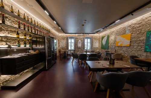 Tallya Bed & Breakfast | Delightful Oroszlános Borhotel: Wheelchair Accessible Comfort