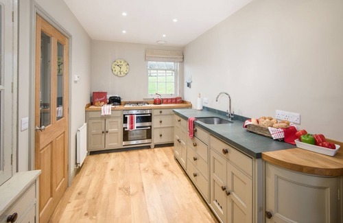 Cornhill on Tweed Cottage | Barley Hill Cottage: Idyllic Countryside Retreat with Views