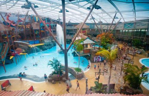Cauldon Low House | Family-Friendly Barn Retreat near Alton Towers