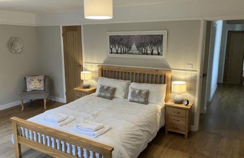 Minehead House | Cozy Barn Cottage in Minehead: 4-Star, Pet-Friendly Escape